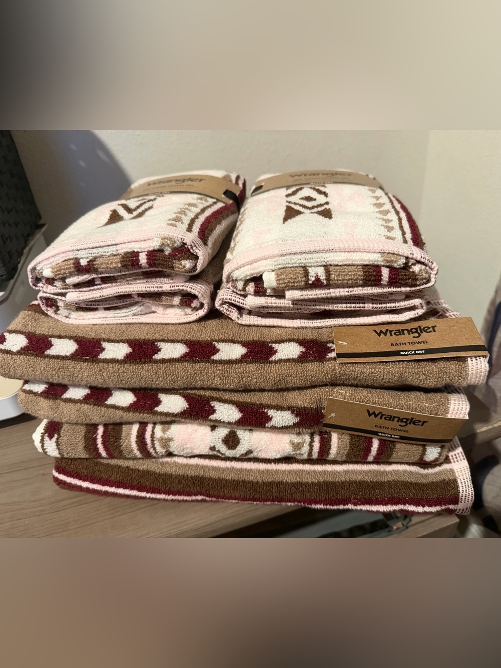 Wrangler Pink, Tan & Maroon Aztec Bath Towel Set
